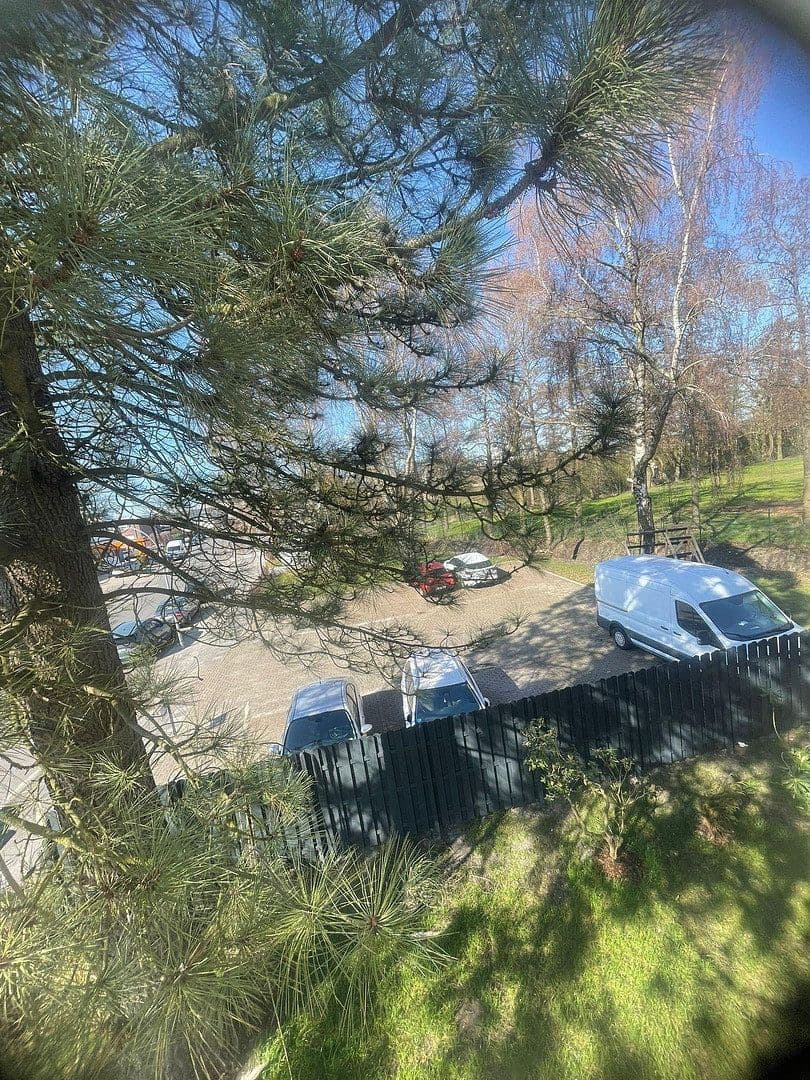 Prenájom bytu 4-izbový 120 m², An der Junkerei 3, Wilhelmshaven, Dolné Sasko Prenájom bytu 4-izbový 120 m², An der Junkerei 3, Wilhelmshaven, Dolné Sasko