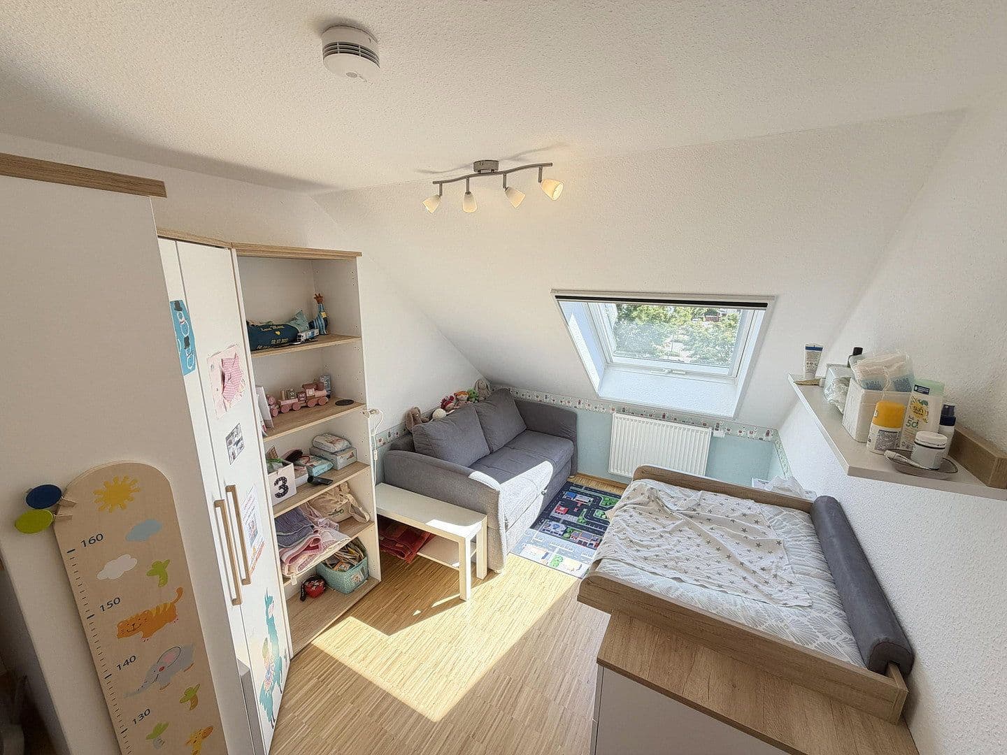 Predaj bytu 3-izbový 95 m², Hermann-Hesse-Straße 36, Nufringen, Bádensko-Wurttembersko Predaj bytu 3-izbový 95 m², Hermann-Hesse-Straße 36, Nufringen, Bádensko-Wurttembersko
