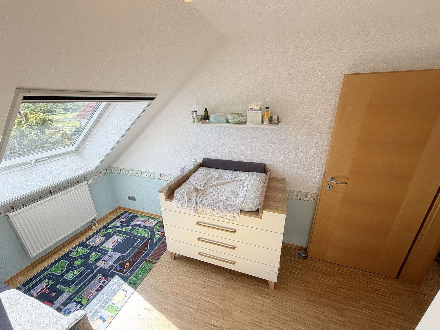 Predaj bytu 3-izbový 95 m², Hermann-Hesse-Straße 36, Nufringen, Bádensko-Wurttembersko Predaj bytu 3-izbový 95 m², Hermann-Hesse-Straße 36, Nufringen, Bádensko-Wurttembersko