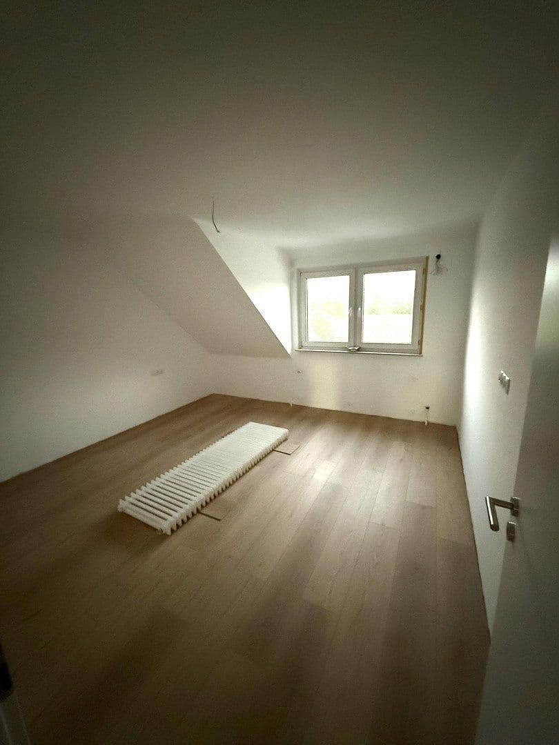 Prenájom bytu 3-izbový 85 m², Bendorf, Porýnie-Falcko Prenájom bytu 3-izbový 85 m², Bendorf, Porýnie-Falcko