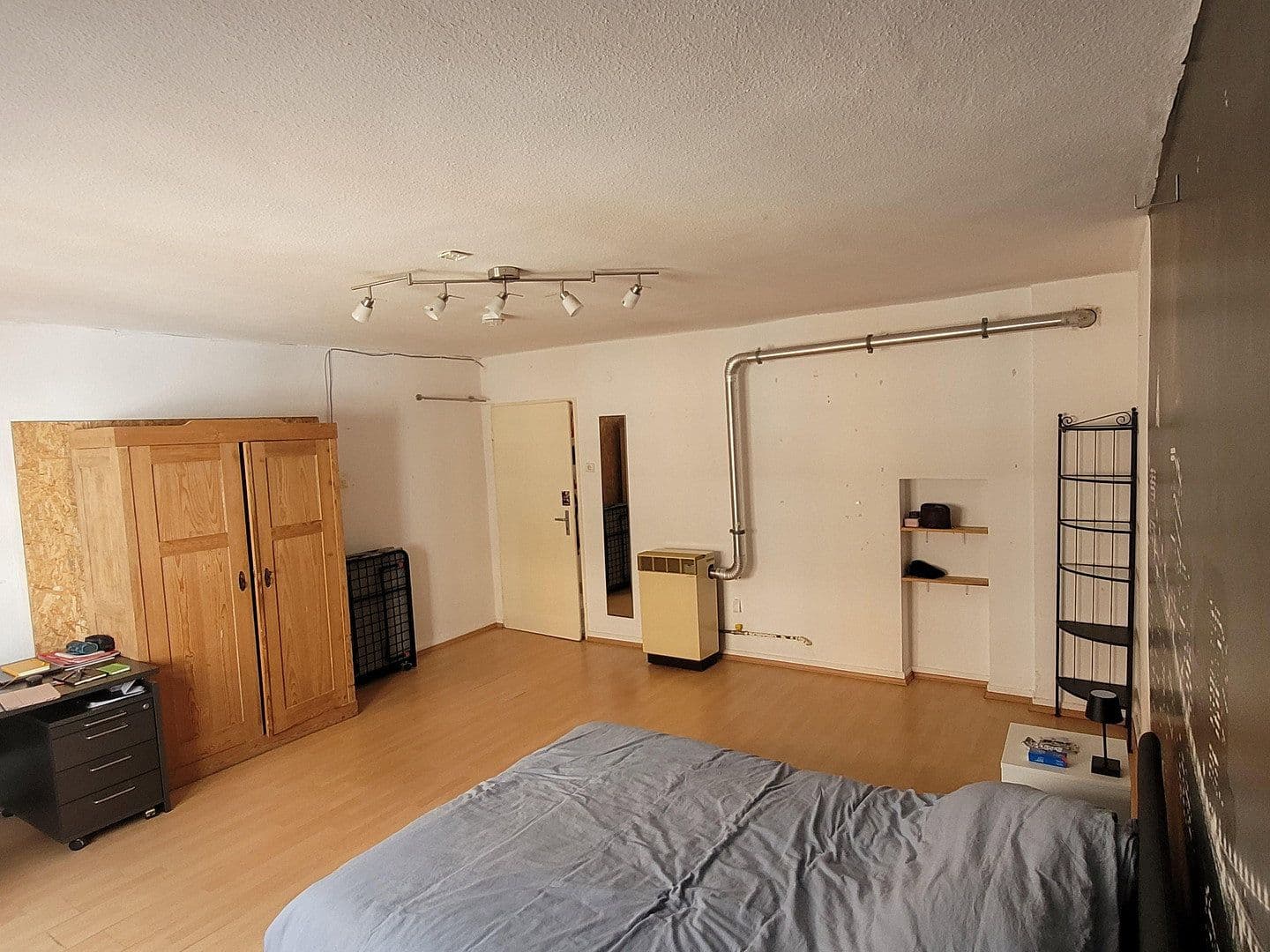 Prenájom bytu 3-izbový 96 m², Rüppurrer Str. 26, Karlsruhe, Bádensko-Wurttembersko Prenájom bytu 3-izbový 96 m², Rüppurrer Str. 26, Karlsruhe, Bádensko-Wurttembersko