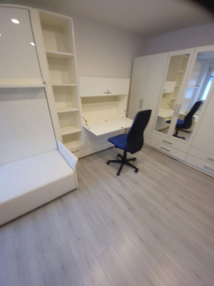 Prenájom bytu 1-izbový 23 m², Oberer Wingertweg 8, Niefern-Öschelbronn, Bádensko-Wurttembersko Prenájom bytu 1-izbový 23 m², Oberer Wingertweg 8, Niefern-Öschelbronn, Bádensko-Wurttembersko