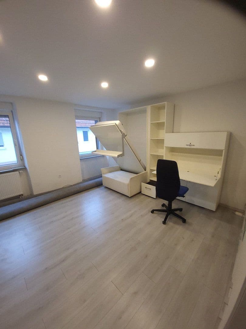 Prenájom bytu 1-izbový 23 m², Oberer Wingertweg 8, Niefern-Öschelbronn, Bádensko-Wurttembersko Prenájom bytu 1-izbový 23 m², Oberer Wingertweg 8, Niefern-Öschelbronn, Bádensko-Wurttembersko