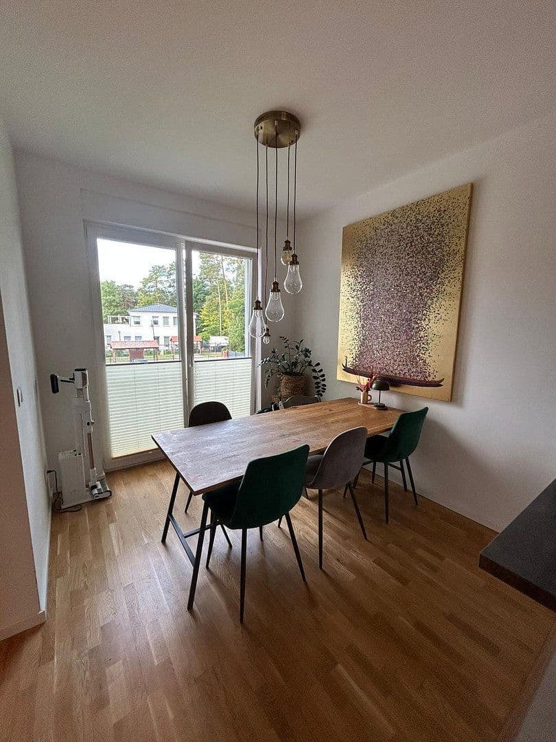 Prenájom bytu 3-izbový 92 m², Friedrich-Engels-Damm 83a, Bad Saarow, Brandenbursko Prenájom bytu 3-izbový 92 m², Friedrich-Engels-Damm 83a, Bad Saarow, Brandenbursko