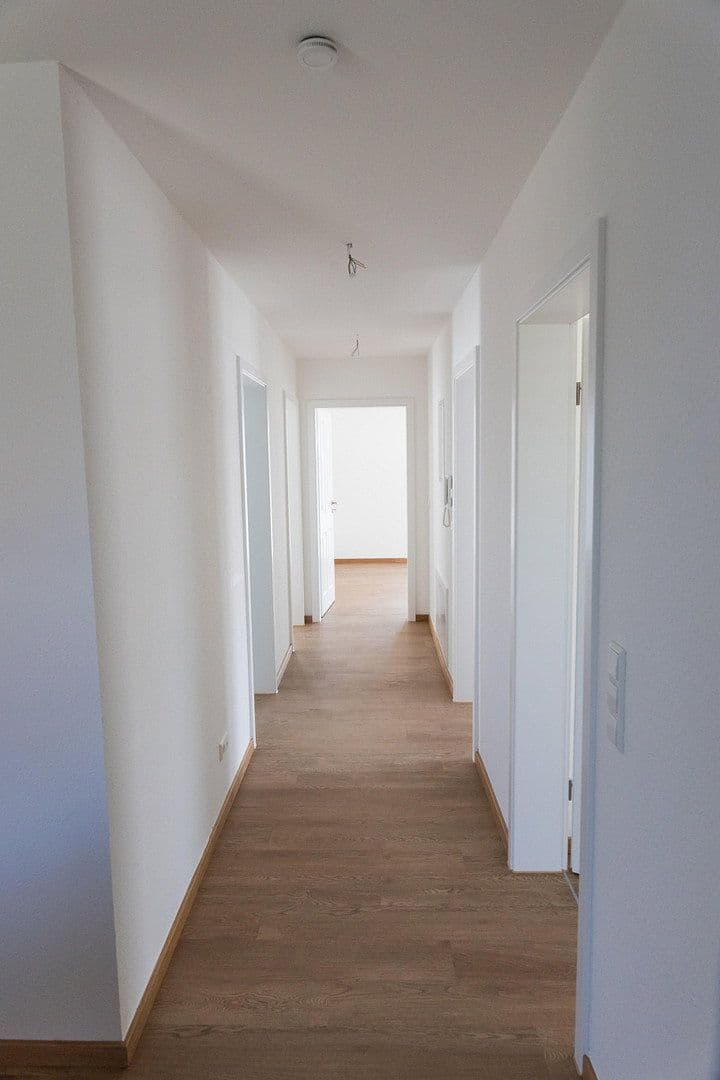 Prenájom bytu 5-izbový 132 m², Uhlandstraße 25, Bodelshausen, Bádensko-Wurttembersko Prenájom bytu 5-izbový 132 m², Uhlandstraße 25, Bodelshausen, Bádensko-Wurttembersko