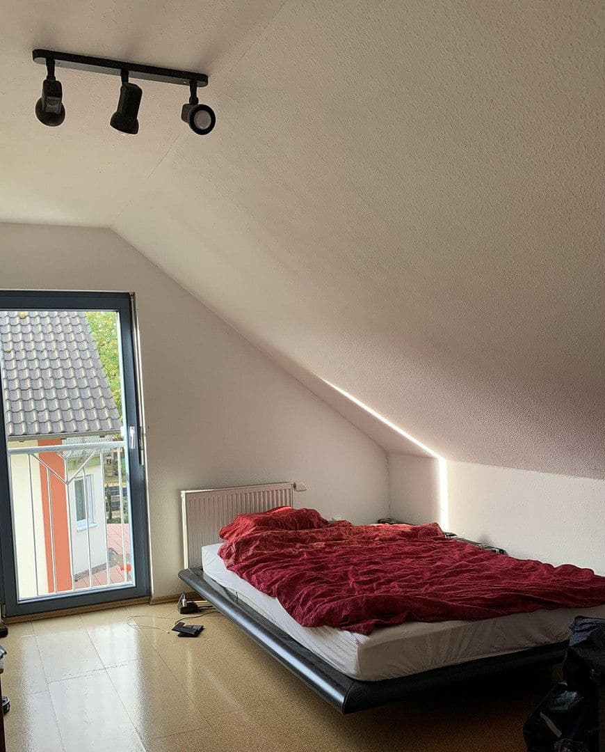 Predaj domu 145 m², pozemok 654 m², Straubenhardt, Bádensko-Wurttembersko Predaj domu 145 m², pozemok 654 m², Straubenhardt, Bádensko-Wurttembersko