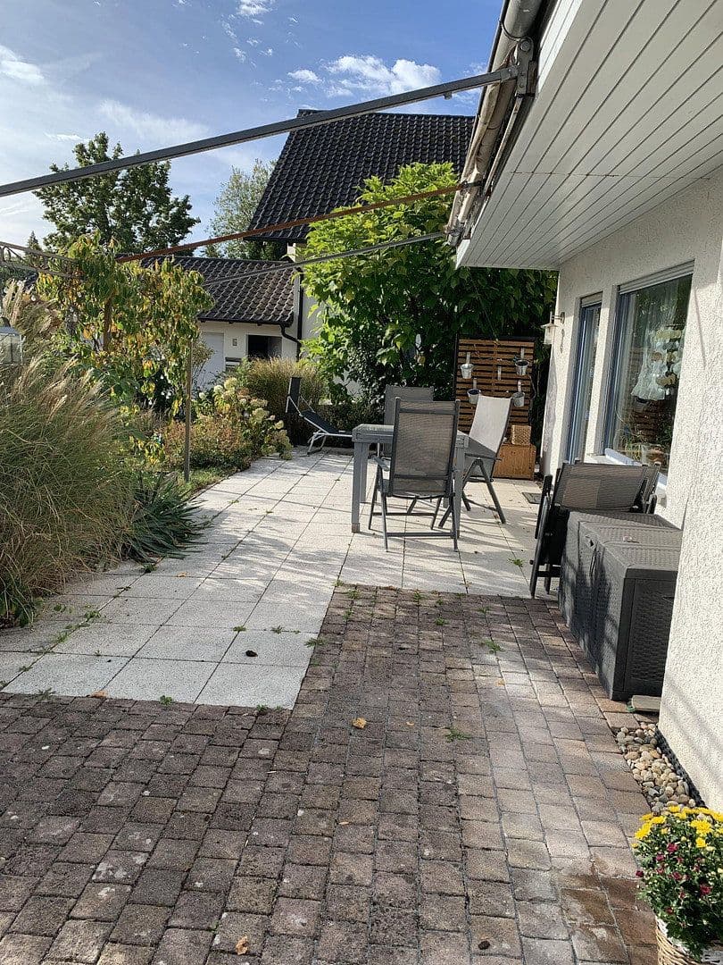 Predaj domu 145 m², pozemok 654 m², Straubenhardt, Bádensko-Wurttembersko Predaj domu 145 m², pozemok 654 m², Straubenhardt, Bádensko-Wurttembersko