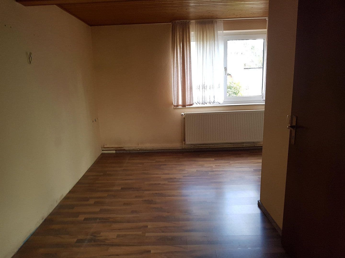 Predaj domu 198 m², pozemok 3.382 m², Kalbe (Milde), Sasko-Anhaltsko Predaj domu 198 m², pozemok 3.382 m², Kalbe (Milde), Sasko-Anhaltsko