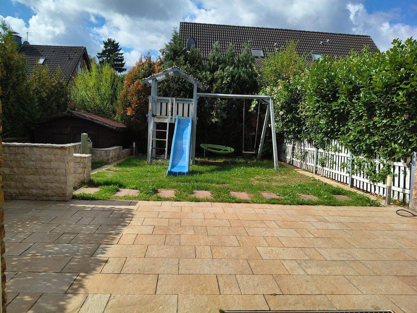 Predaj domu 140 m², pozemok 289 m², Ginsterweg 5, Erkrath, Severné Porýnie - Westfálsko Predaj domu 140 m², pozemok 289 m², Ginsterweg 5, Erkrath, Severné Porýnie - Westfálsko