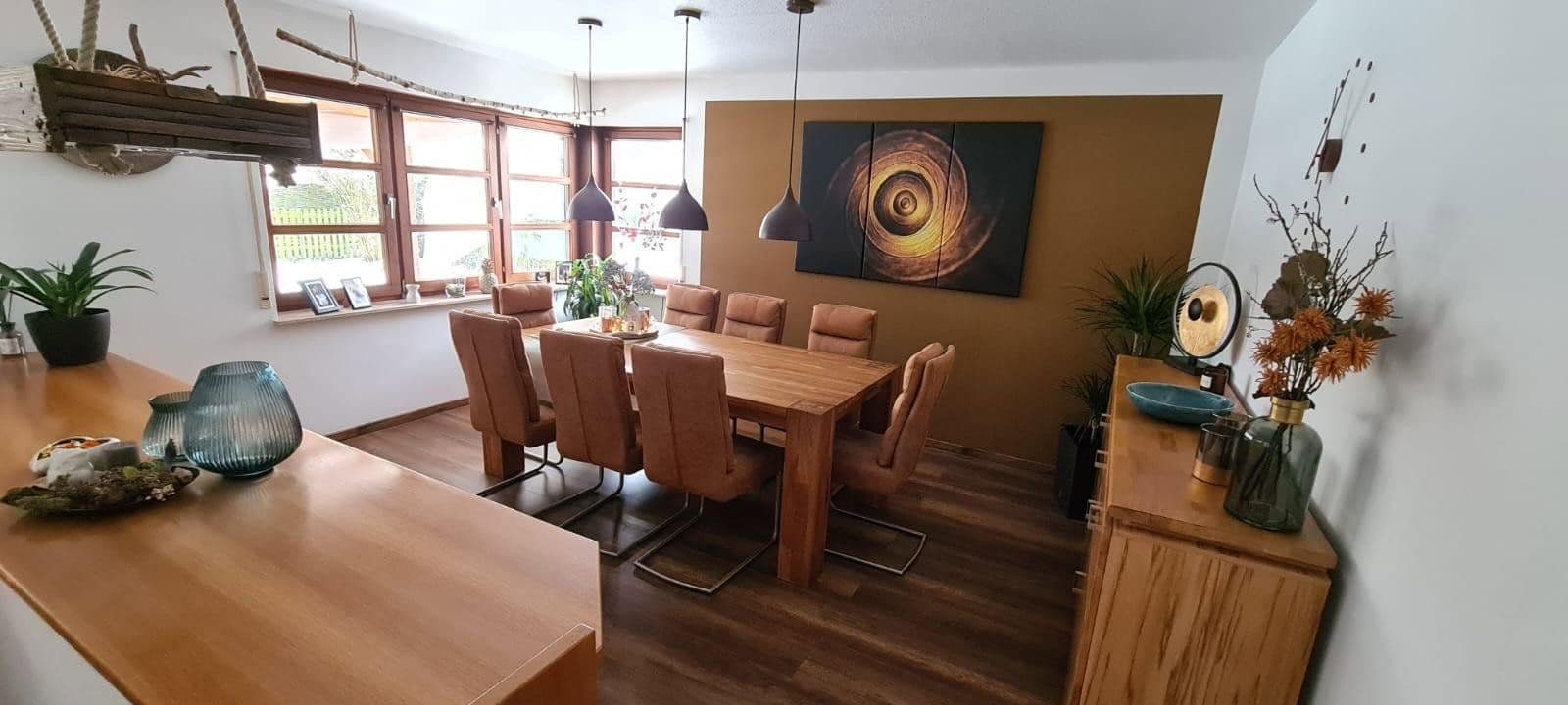 Predaj domu 270 m², pozemok 690 m², Oedheim, Bádensko-Wurttembersko Predaj domu 270 m², pozemok 690 m², Oedheim, Bádensko-Wurttembersko