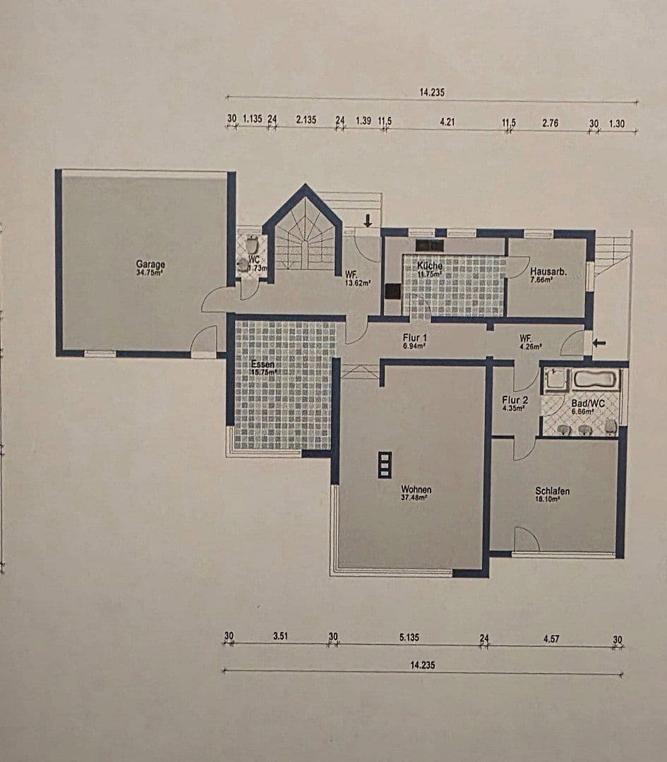 Predaj domu 270 m², pozemok 690 m², Oedheim, Bádensko-Wurttembersko Predaj domu 270 m², pozemok 690 m², Oedheim, Bádensko-Wurttembersko