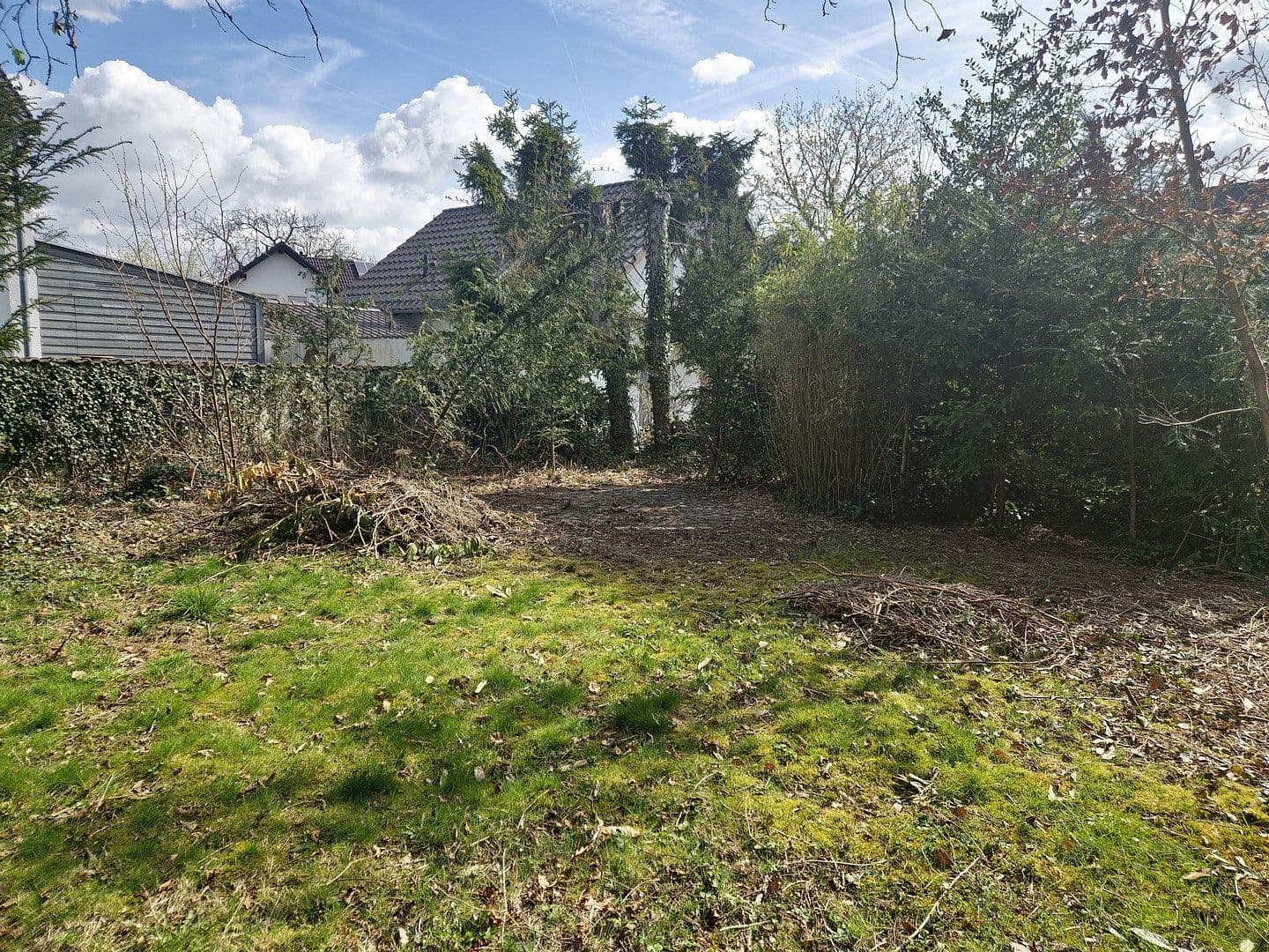 Predaj domu 131 m², pozemok 878 m², Kelkheim (Taunus), Hesensko Predaj domu 131 m², pozemok 878 m², Kelkheim (Taunus), Hesensko