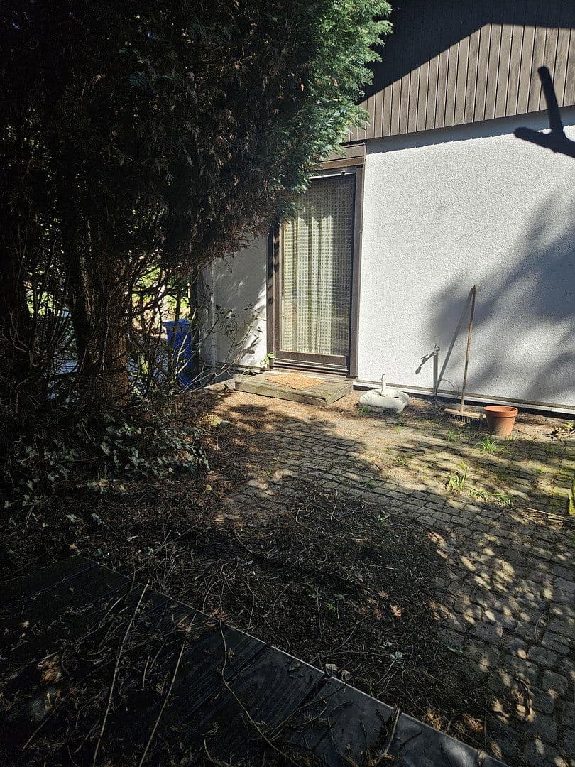 Predaj domu 131 m², pozemok 878 m², Kelkheim (Taunus), Hesensko Predaj domu 131 m², pozemok 878 m², Kelkheim (Taunus), Hesensko