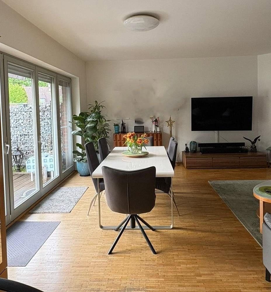 Predaj bytu 3-izbový 150 m², Karl-Schorn-Straße 9, Neuss, Severné Porýnie - Westfálsko Predaj bytu 3-izbový 150 m², Karl-Schorn-Straße 9, Neuss, Severné Porýnie - Westfálsko