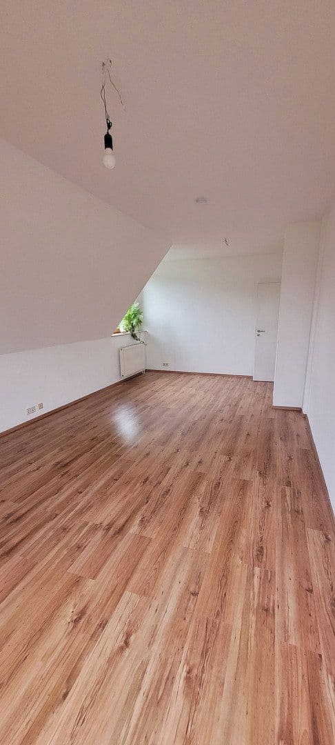 Prenájom bytu 2-izbový 90 m², Bönningstedt, Šlezvicko-Holštajnsko Prenájom bytu 2-izbový 90 m², Bönningstedt, Šlezvicko-Holštajnsko