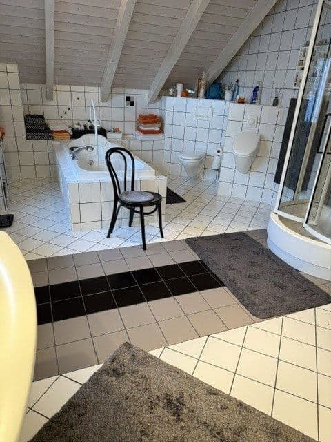 Predaj domu 291 m², pozemok 788 m², Schopfheim, Bádensko-Wurttembersko Predaj domu 291 m², pozemok 788 m², Schopfheim, Bádensko-Wurttembersko