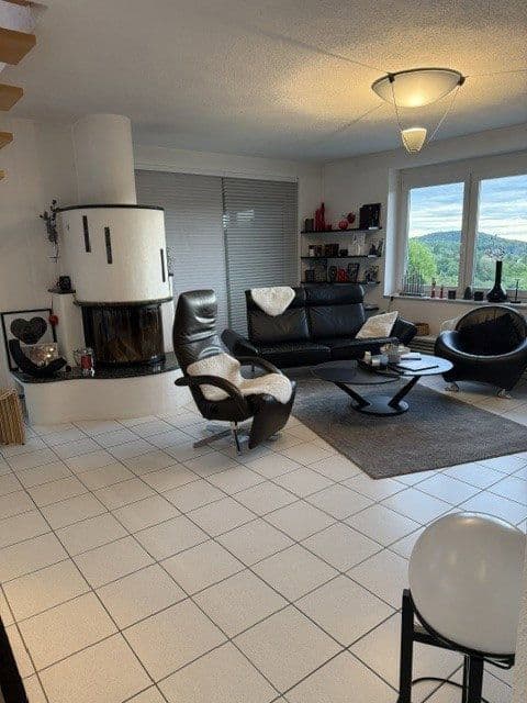 Predaj domu 291 m², pozemok 788 m², Schopfheim, Bádensko-Wurttembersko Predaj domu 291 m², pozemok 788 m², Schopfheim, Bádensko-Wurttembersko
