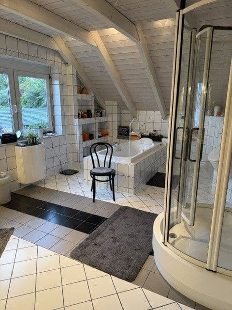 Predaj domu 291 m², pozemok 788 m², Schopfheim, Bádensko-Wurttembersko Predaj domu 291 m², pozemok 788 m², Schopfheim, Bádensko-Wurttembersko