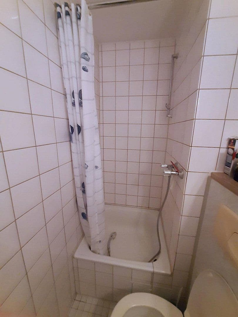 Prenájom bytu 1-izbový 15 m², Erlangen, Bavorsko Prenájom bytu 1-izbový 15 m², Erlangen, Bavorsko