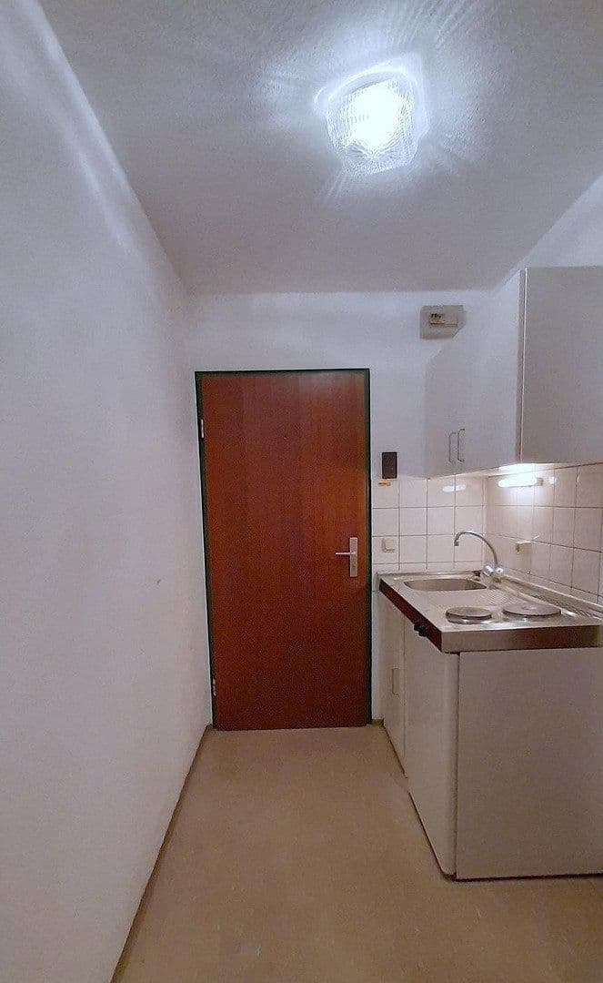 Prenájom bytu 1-izbový 15 m², Erlangen, Bavorsko Prenájom bytu 1-izbový 15 m², Erlangen, Bavorsko
