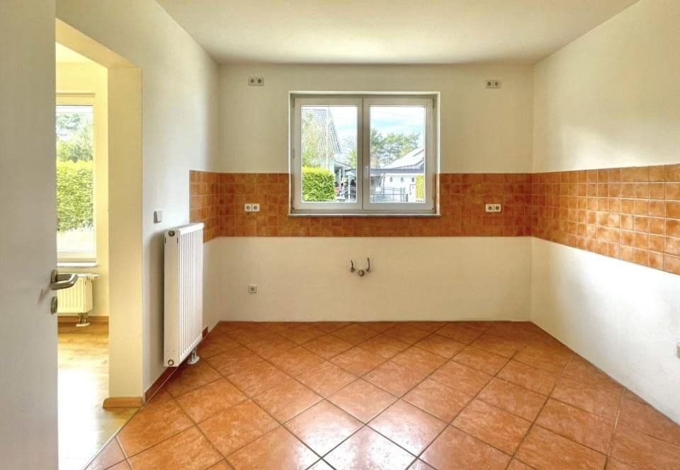 Predaj domu 110 m², pozemok 440 m², Fichtestraße, Hoppegarten, Brandenbursko Predaj domu 110 m², pozemok 440 m², Fichtestraße, Hoppegarten, Brandenbursko