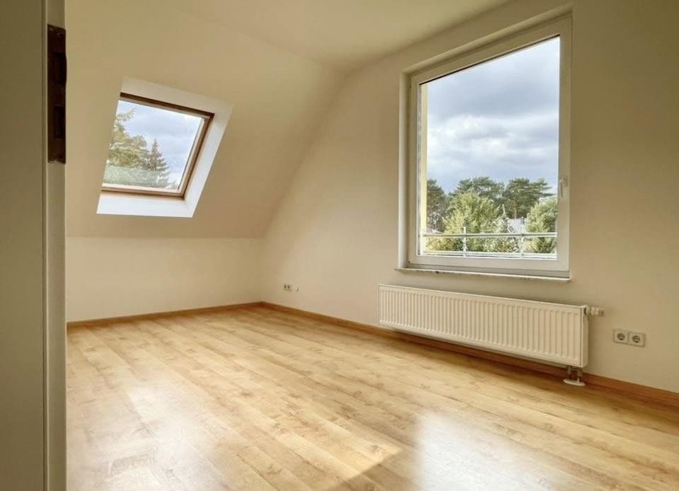 Predaj domu 110 m², pozemok 440 m², Fichtestraße, Hoppegarten, Brandenbursko Predaj domu 110 m², pozemok 440 m², Fichtestraße, Hoppegarten, Brandenbursko