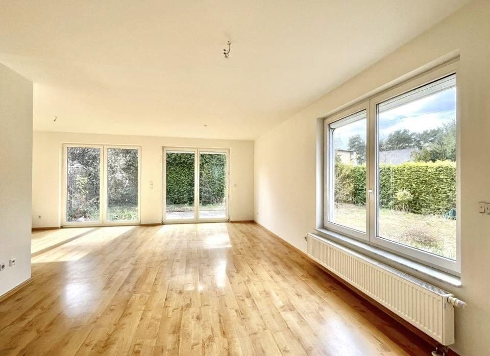 Predaj domu 110 m², pozemok 440 m², Fichtestraße, Hoppegarten, Brandenbursko Predaj domu 110 m², pozemok 440 m², Fichtestraße, Hoppegarten, Brandenbursko