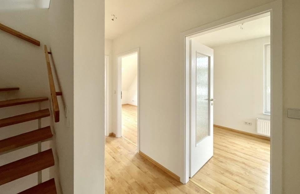Predaj domu 110 m², pozemok 440 m², Fichtestraße, Hoppegarten, Brandenbursko Predaj domu 110 m², pozemok 440 m², Fichtestraße, Hoppegarten, Brandenbursko