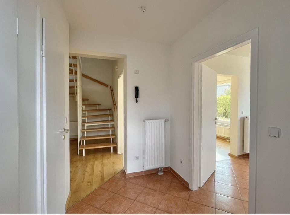 Predaj domu 110 m², pozemok 440 m², Fichtestraße, Hoppegarten, Brandenbursko Predaj domu 110 m², pozemok 440 m², Fichtestraße, Hoppegarten, Brandenbursko