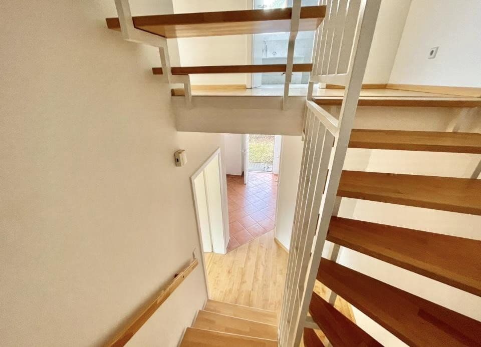 Predaj domu 110 m², pozemok 440 m², Fichtestraße, Hoppegarten, Brandenbursko Predaj domu 110 m², pozemok 440 m², Fichtestraße, Hoppegarten, Brandenbursko