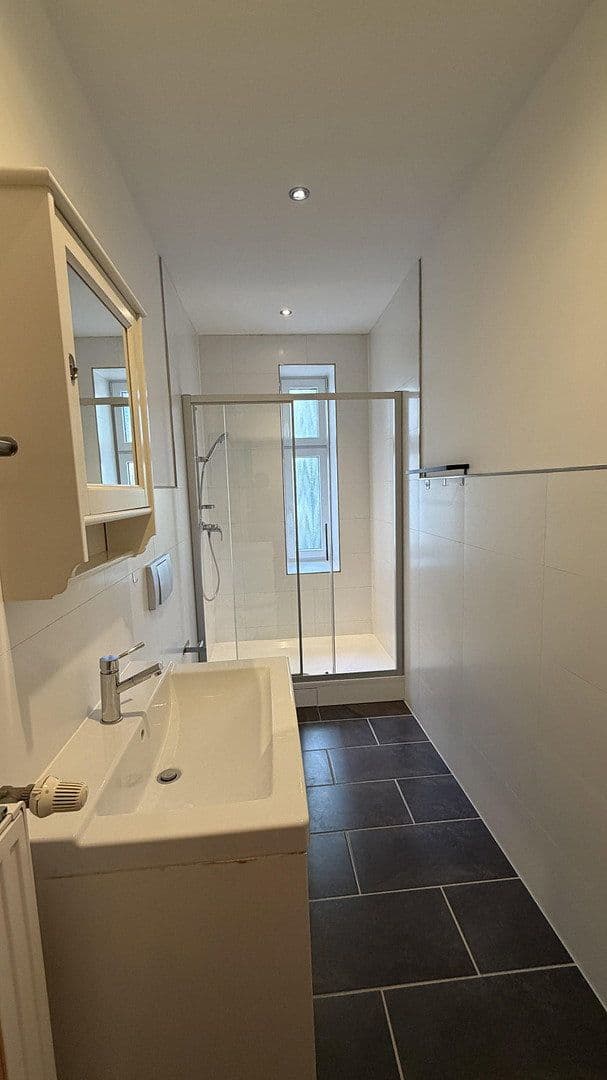 Predaj bytu 2-izbový 65 m², Berlin, Berlín Predaj bytu 2-izbový 65 m², Berlin, Berlín