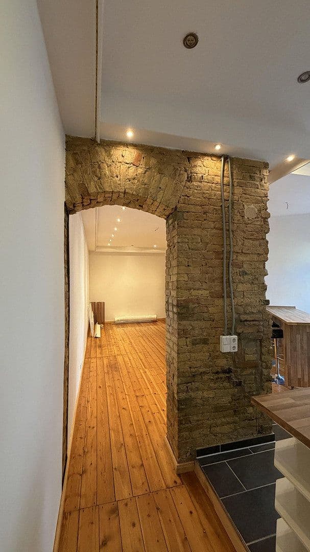Predaj bytu 2-izbový 65 m², Berlin, Berlín Predaj bytu 2-izbový 65 m², Berlin, Berlín