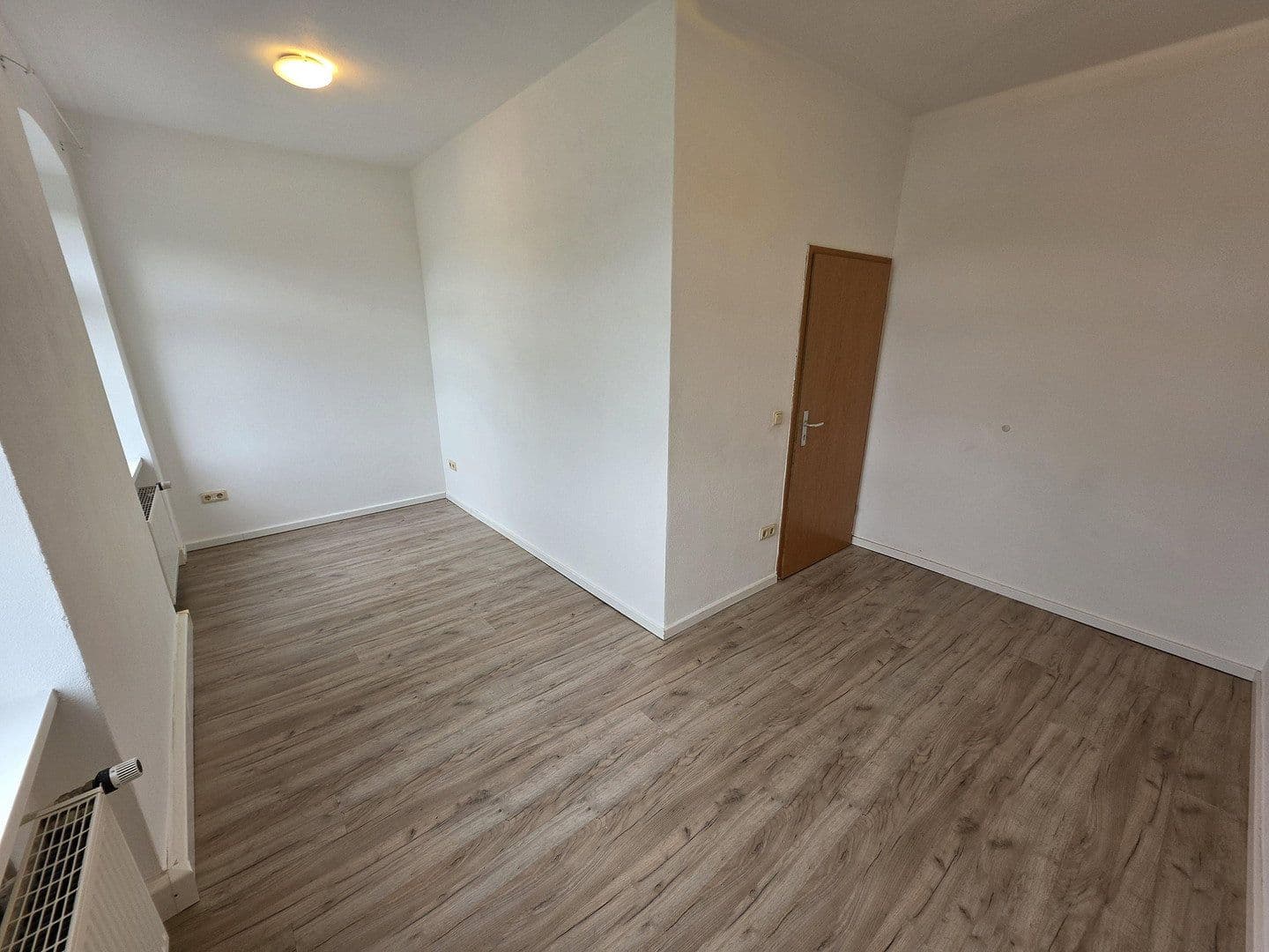 Prenájom bytu 6-izbový 125 m², Äußere Oybiner Straße 5, Žitava, Sasko Prenájom bytu 6-izbový 125 m², Äußere Oybiner Straße 5, Žitava, Sasko