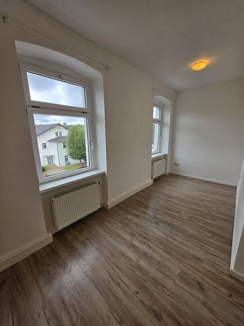 Prenájom bytu 6-izbový 125 m², Äußere Oybiner Straße 5, Žitava, Sasko Prenájom bytu 6-izbový 125 m², Äußere Oybiner Straße 5, Žitava, Sasko