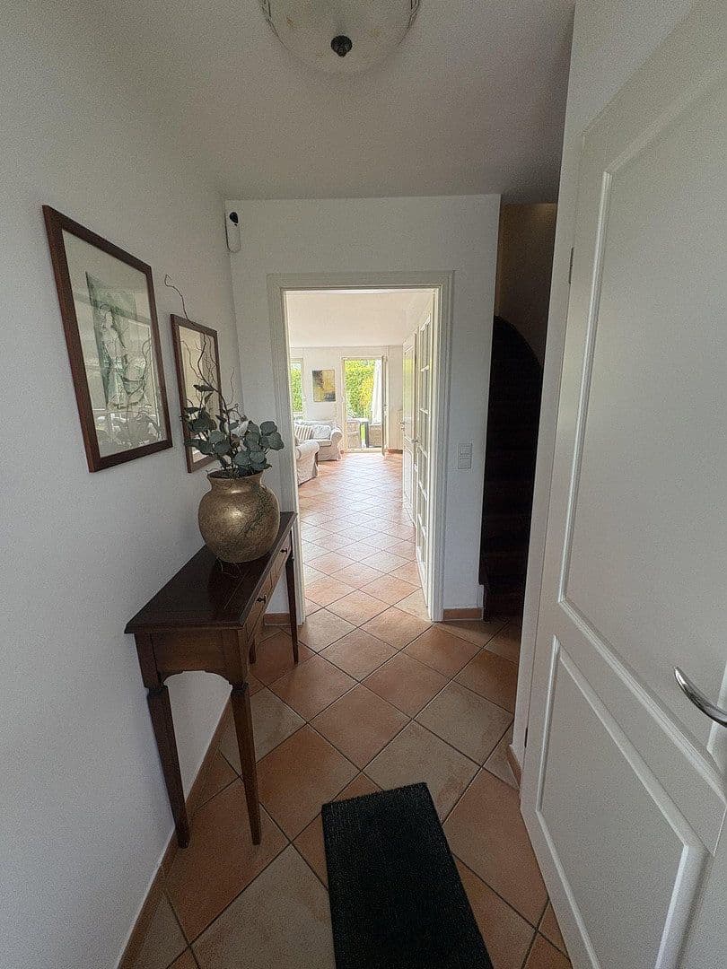 Predaj domu 120 m², pozemok 390 m², Haan, Severné Porýnie - Westfálsko Predaj domu 120 m², pozemok 390 m², Haan, Severné Porýnie - Westfálsko