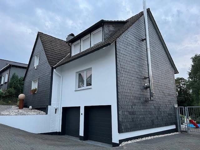 Predaj domu 158 m², pozemok 1.249 m², Remscheid, Severné Porýnie - Westfálsko Predaj domu 158 m², pozemok 1.249 m², Remscheid, Severné Porýnie - Westfálsko