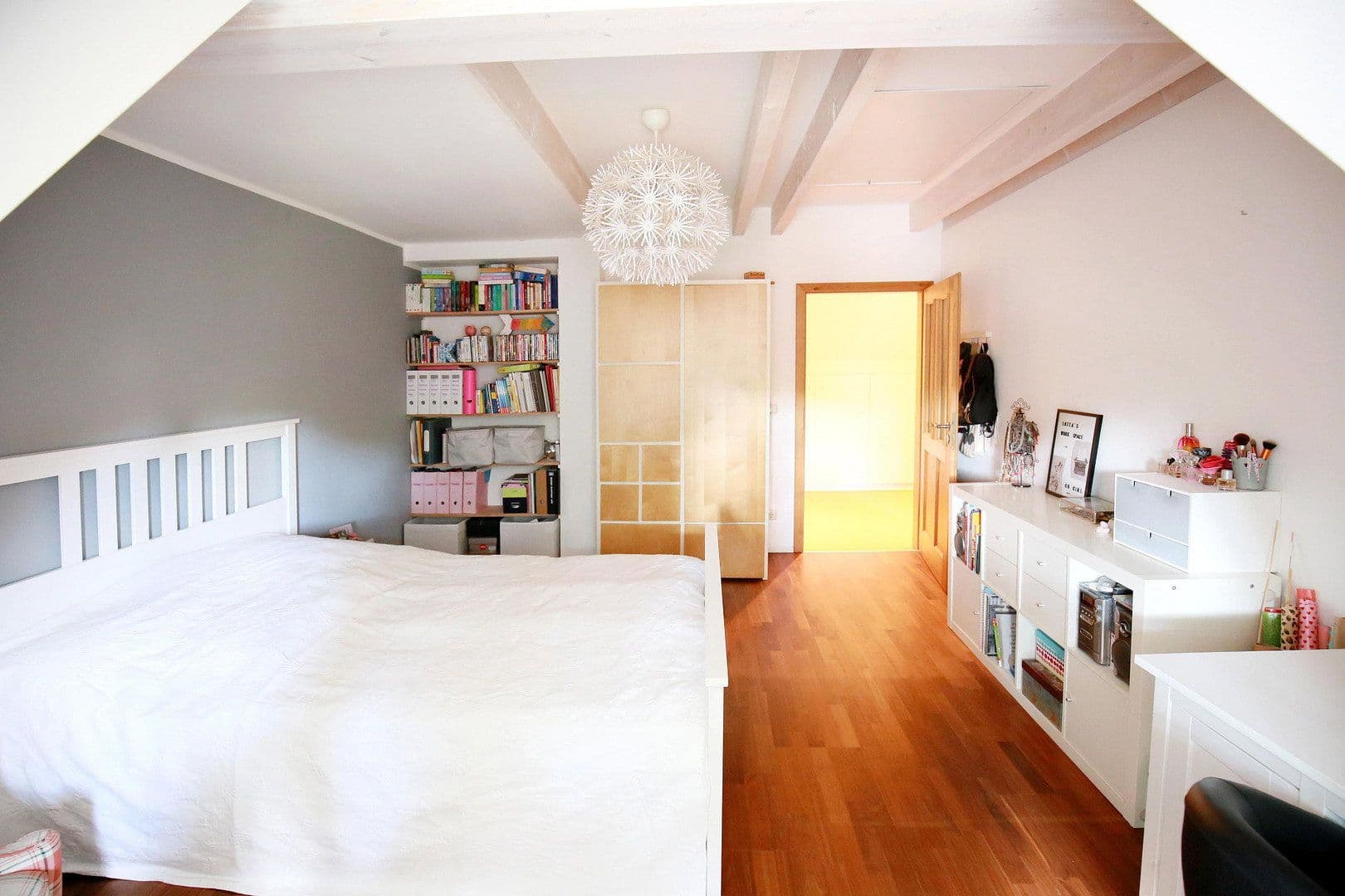Predaj domu 305 m², pozemok 891 m², Stelle, Dolné Sasko Predaj domu 305 m², pozemok 891 m², Stelle, Dolné Sasko