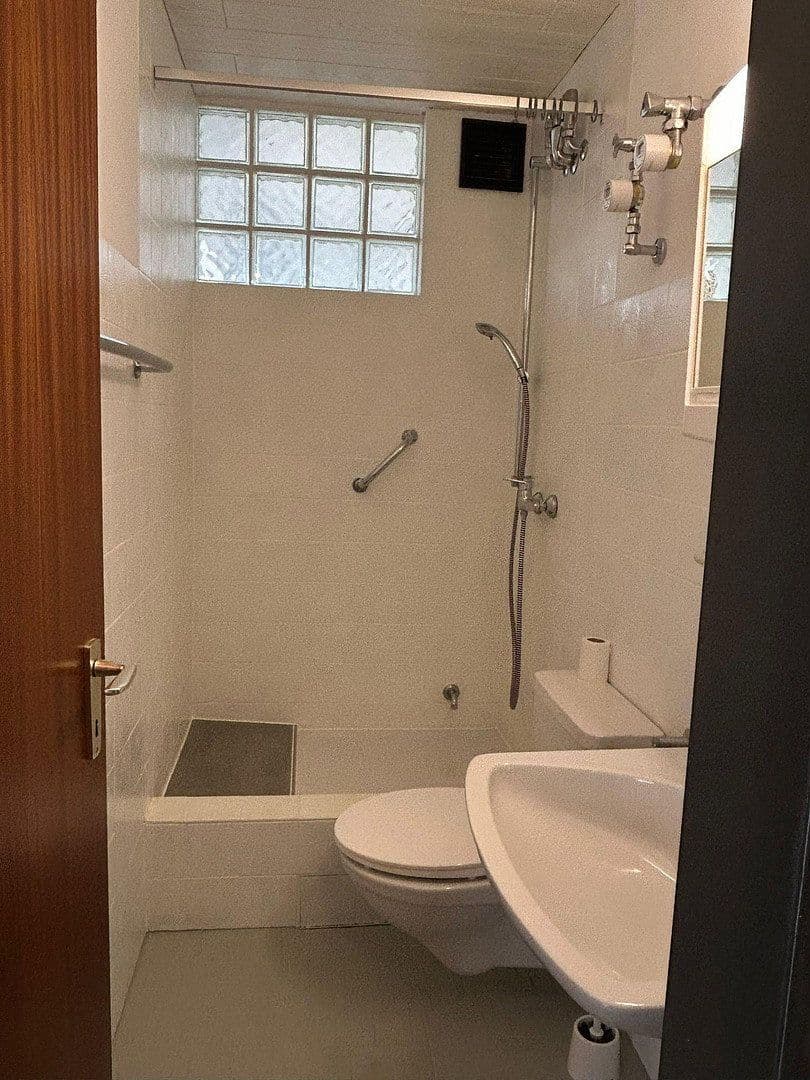 Prenájom bytu 1-izbový 29 m², Grünewaldstr. 2, Tuttlingen, Bádensko-Wurttembersko Prenájom bytu 1-izbový 29 m², Grünewaldstr. 2, Tuttlingen, Bádensko-Wurttembersko