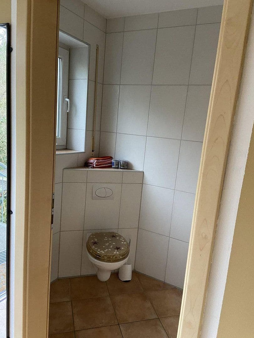 Prenájom bytu 6-izbový 165 m², Langensendelbach, Bavorsko Prenájom bytu 6-izbový 165 m², Langensendelbach, Bavorsko