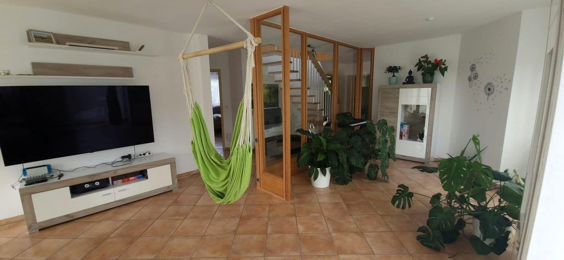 Prenájom bytu 6-izbový 165 m², Langensendelbach, Bavorsko Prenájom bytu 6-izbový 165 m², Langensendelbach, Bavorsko