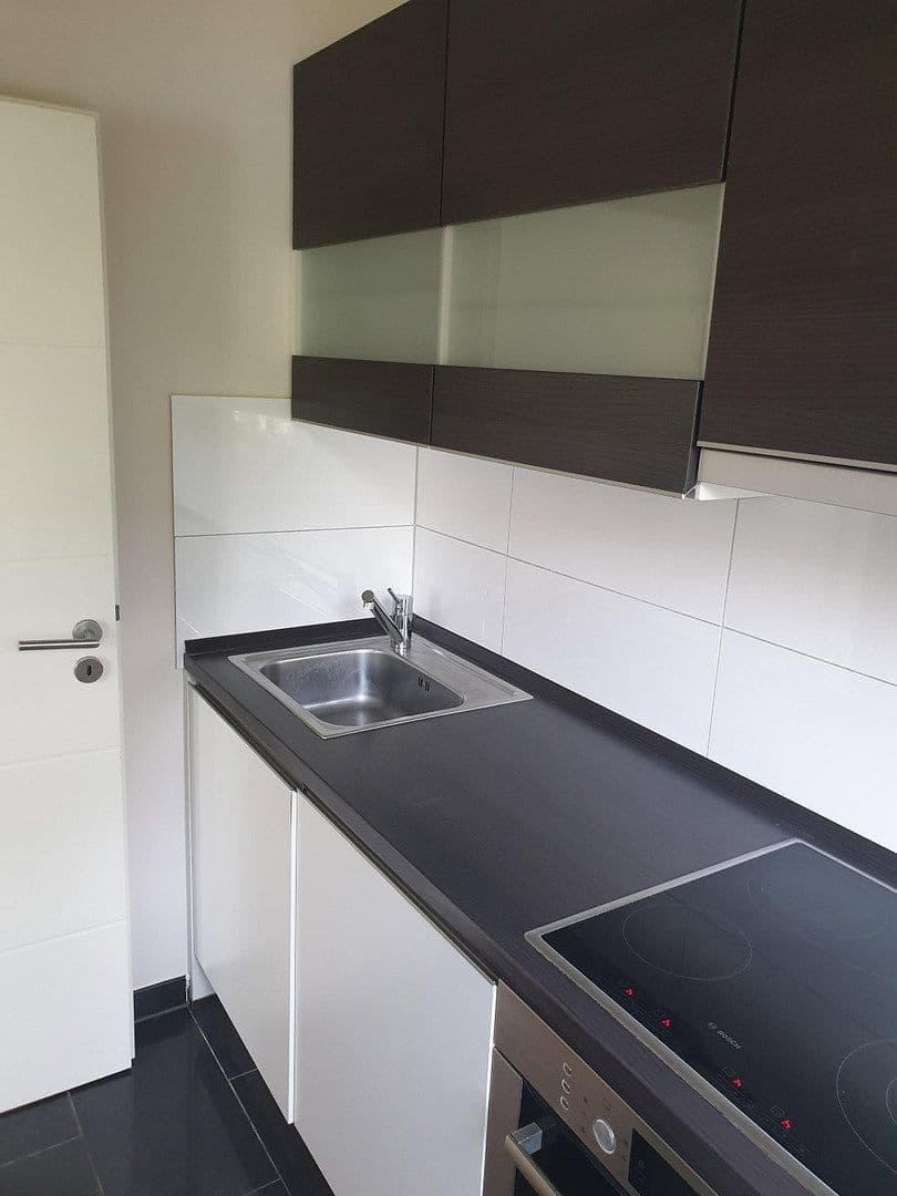 Prenájom bytu 1-izbový 37 m², Niddablick 1, Bad Vilbel, Hesensko Prenájom bytu 1-izbový 37 m², Niddablick 1, Bad Vilbel, Hesensko