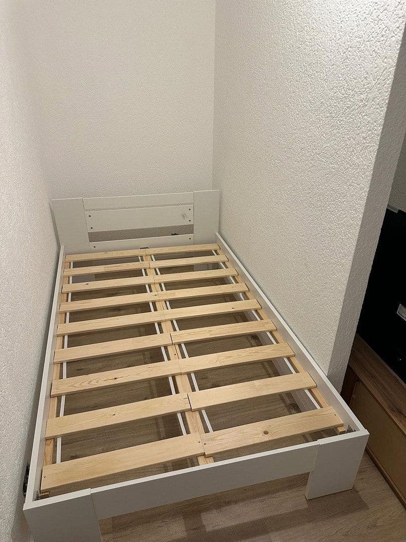 Prenájom bytu 1-izbový 30 m², Heuechelbergring 25, Bad Rappenau, Bádensko-Wurttembersko Prenájom bytu 1-izbový 30 m², Heuechelbergring 25, Bad Rappenau, Bádensko-Wurttembersko