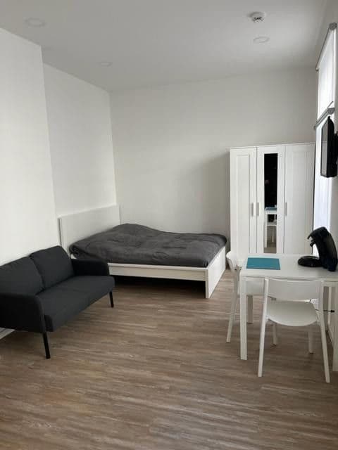 Prenájom bytu 1-izbový 25 m², Gumprechtstr. 2, Köln, Severné Porýnie - Westfálsko Prenájom bytu 1-izbový 25 m², Gumprechtstr. 2, Köln, Severné Porýnie - Westfálsko