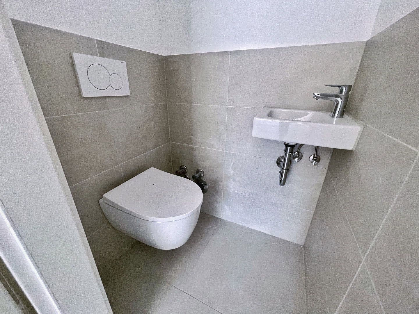 Prenájom bytu 2-izbový 92 m², Graslitzerstraße 16a, Aschaffenburg, Bavorsko Prenájom bytu 2-izbový 92 m², Graslitzerstraße 16a, Aschaffenburg, Bavorsko