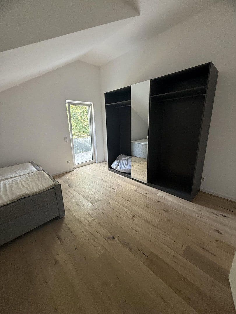 Prenájom bytu 2-izbový 92 m², Graslitzerstraße 16a, Aschaffenburg, Bavorsko Prenájom bytu 2-izbový 92 m², Graslitzerstraße 16a, Aschaffenburg, Bavorsko