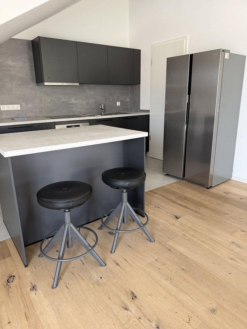 Prenájom bytu 2-izbový 92 m², Graslitzerstraße 16a, Aschaffenburg, Bavorsko Prenájom bytu 2-izbový 92 m², Graslitzerstraße 16a, Aschaffenburg, Bavorsko