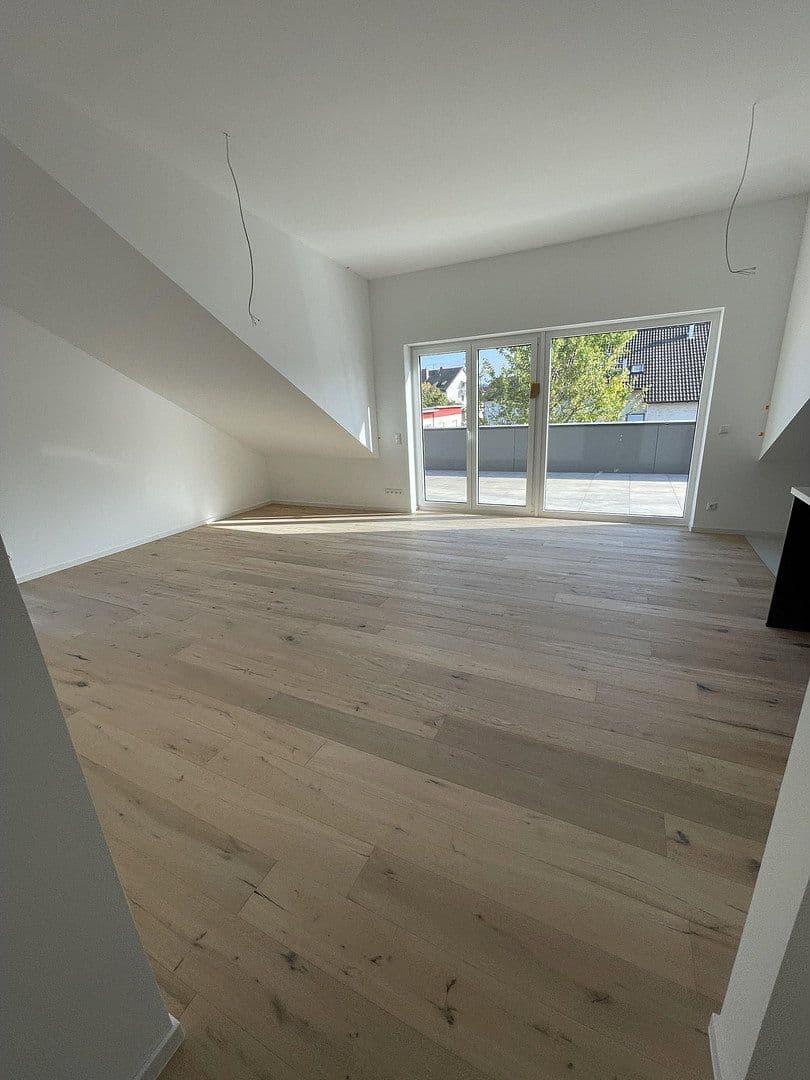 Prenájom bytu 2-izbový 92 m², Graslitzerstraße 16a, Aschaffenburg, Bavorsko Prenájom bytu 2-izbový 92 m², Graslitzerstraße 16a, Aschaffenburg, Bavorsko