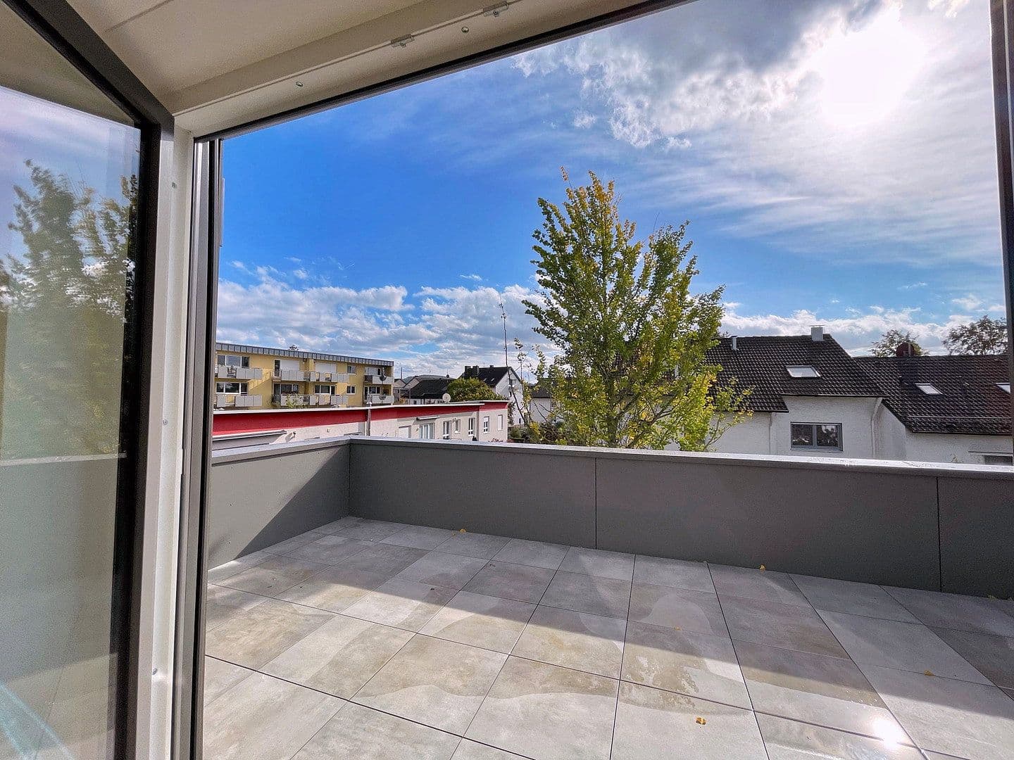 Prenájom bytu 2-izbový 92 m², Graslitzerstraße 16a, Aschaffenburg, Bavorsko Prenájom bytu 2-izbový 92 m², Graslitzerstraße 16a, Aschaffenburg, Bavorsko