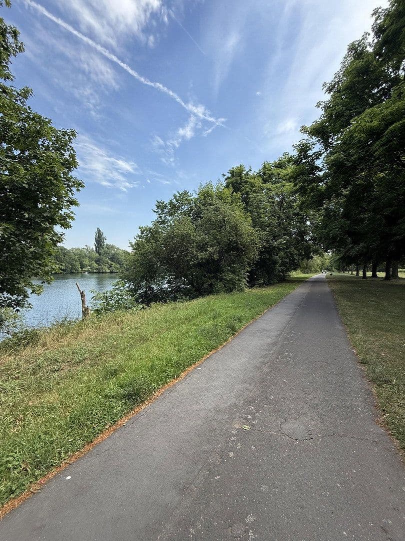 Prenájom bytu 2-izbový 92 m², Graslitzerstraße 16a, Aschaffenburg, Bavorsko Prenájom bytu 2-izbový 92 m², Graslitzerstraße 16a, Aschaffenburg, Bavorsko