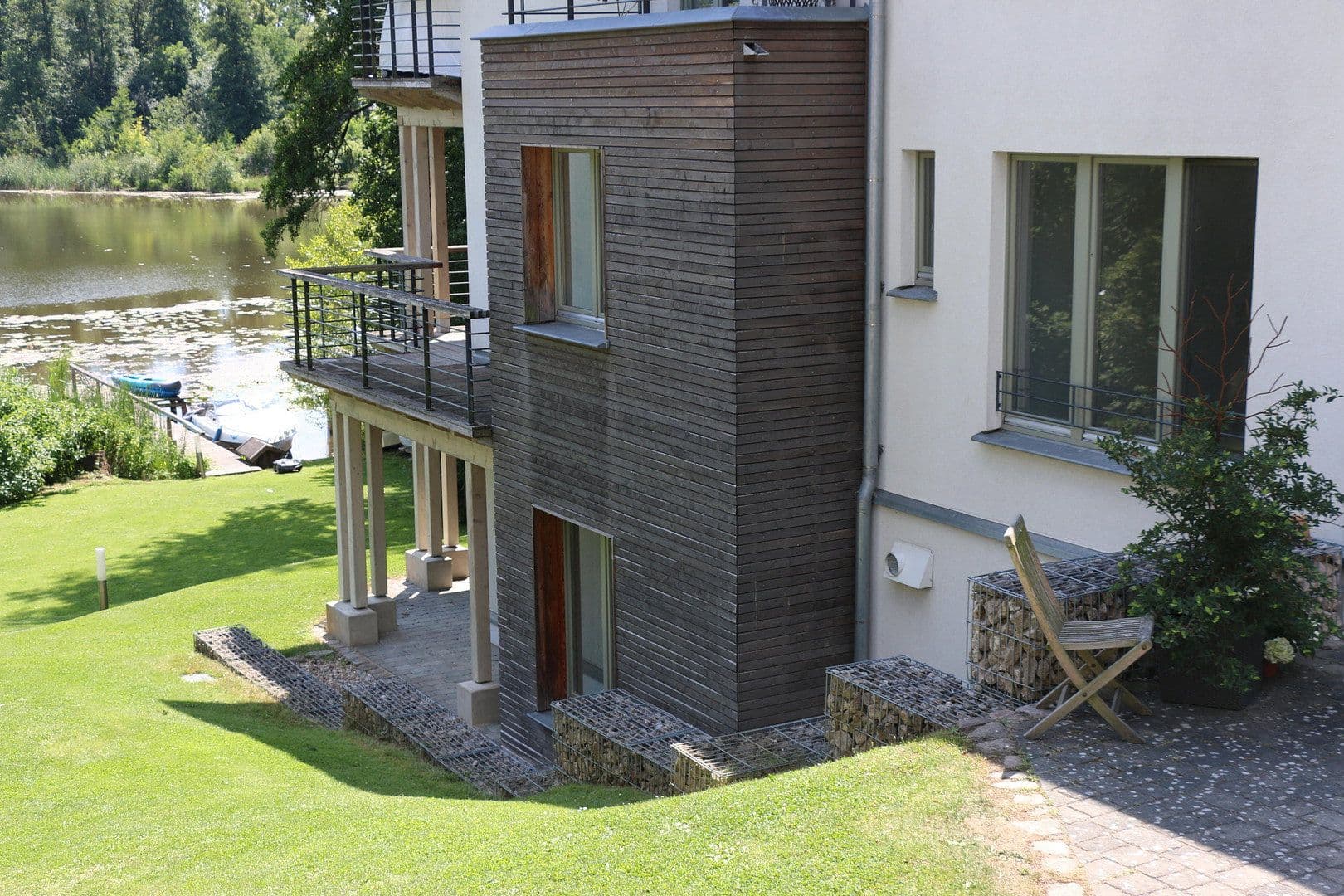 Prenájom bytu 4-izbový 126 m², Grünheide (Mark), Brandenbursko Prenájom bytu 4-izbový 126 m², Grünheide (Mark), Brandenbursko